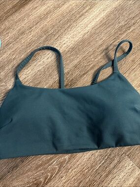 Lululemon Wunder Train strapping racer sports  Bra